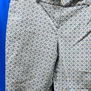 Crop pants with Blue & White Geometric Pattern, size 10